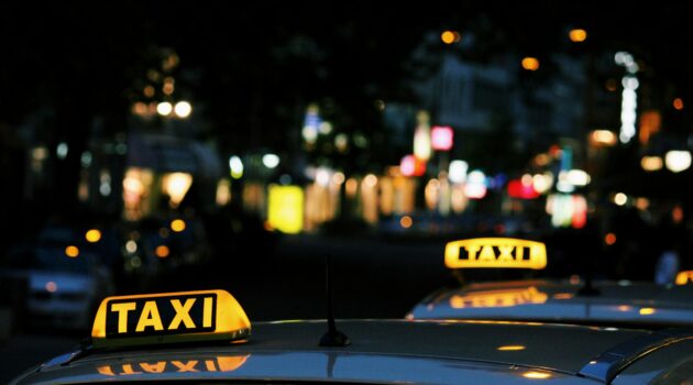 confesiuni din taxi